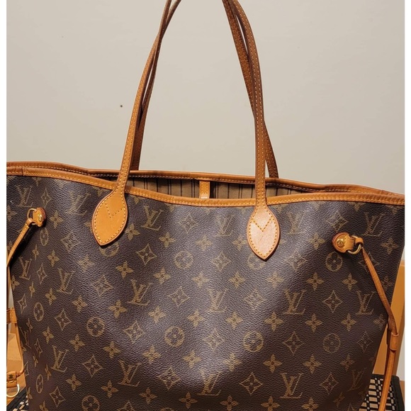 LV Neverful MM size - Picture 4 of 4